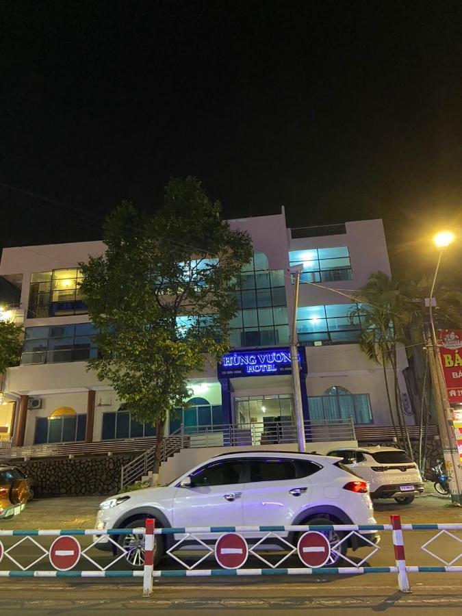 Hung Vuong Hotel プレイク エクステリア 写真