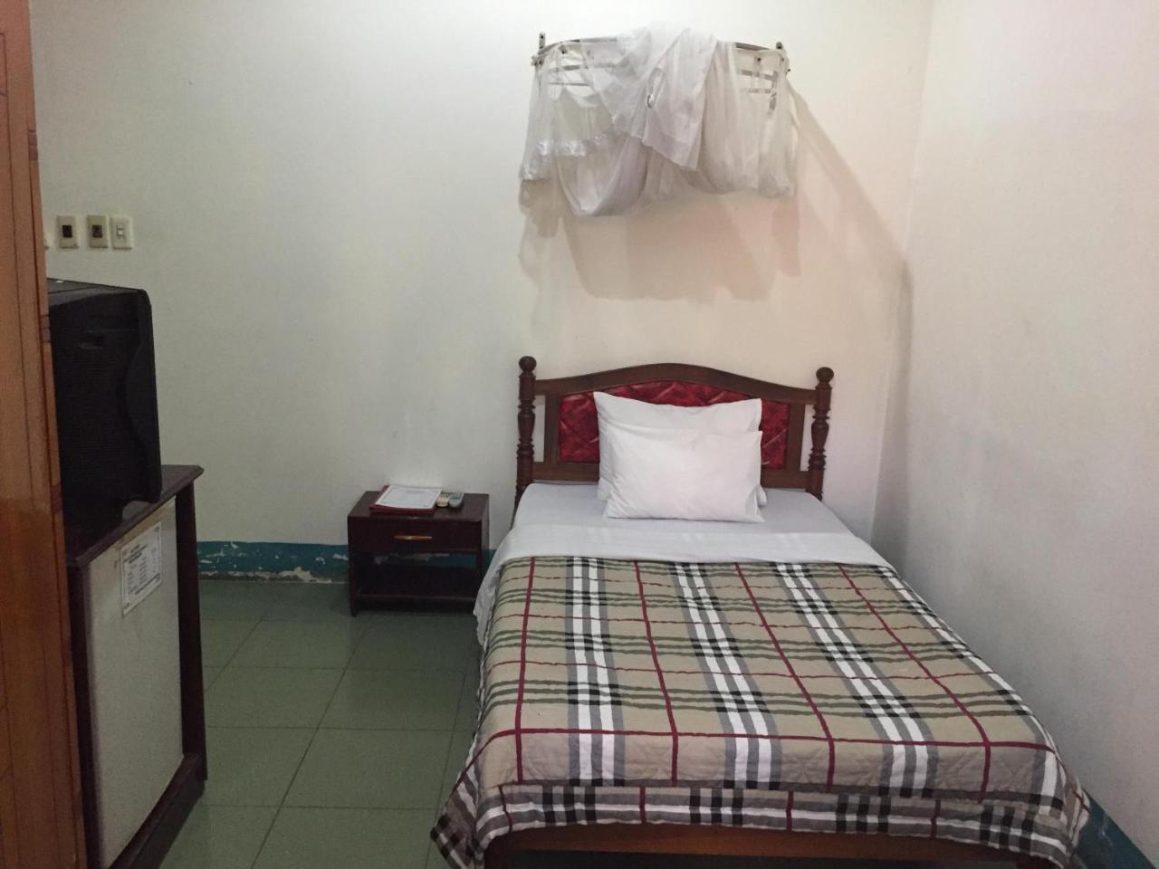 Hung Vuong Hotel プレイク エクステリア 写真